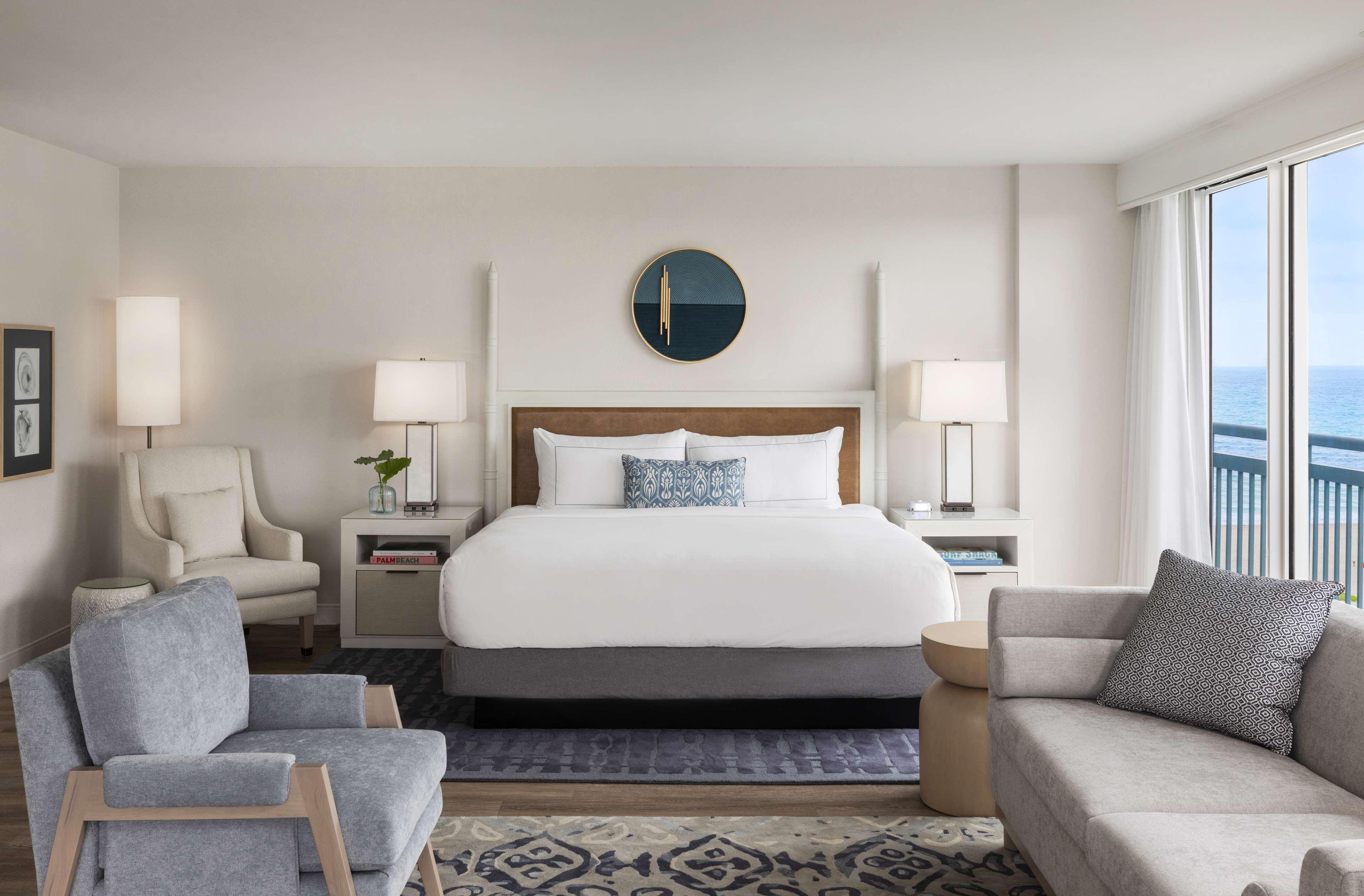 The Singer Oceanfront Resort, Curio Collection By Hilton Riviera Beach Ngoại thất bức ảnh