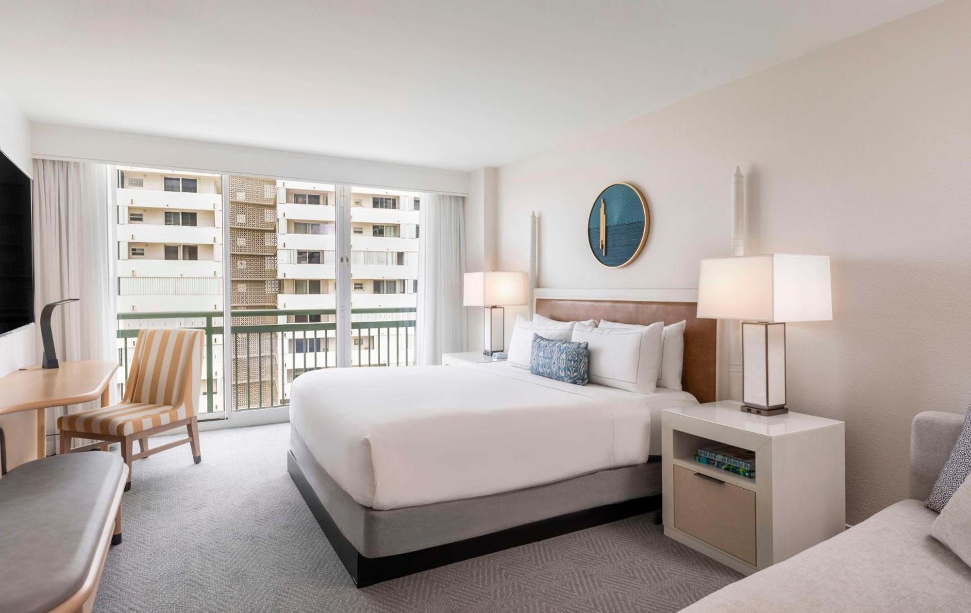 The Singer Oceanfront Resort, Curio Collection By Hilton Riviera Beach Ngoại thất bức ảnh